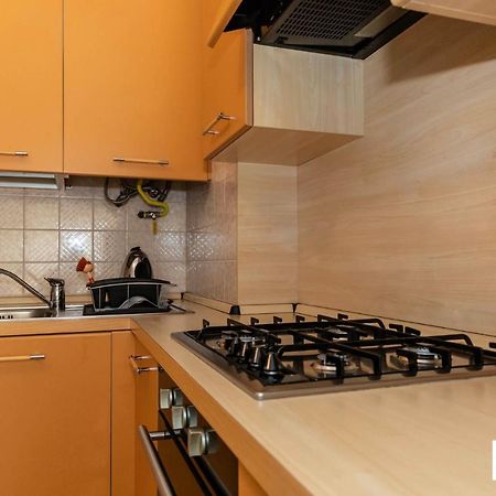 Casa Liviya - Appartamento Con Vista Lago Madonna Del Sasso Exterior foto