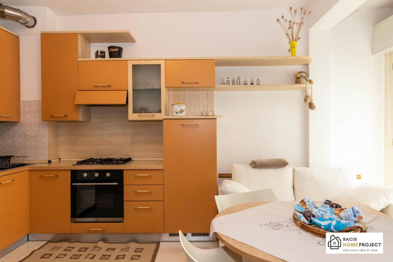 Casa Liviya - Appartamento Con Vista Lago Madonna Del Sasso Exterior foto
